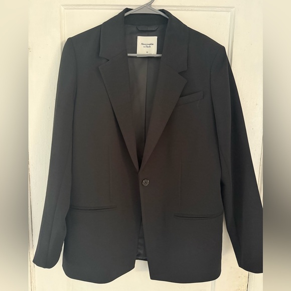 Abercrombie & Fitch Black Tailored Blazer - Picture 2 of 4